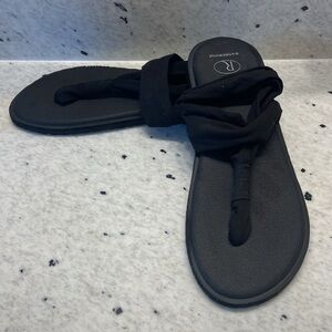 Ranberone Black Sandals